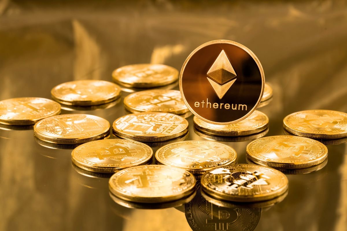 An AI predicts when Ethereum will hit ,000